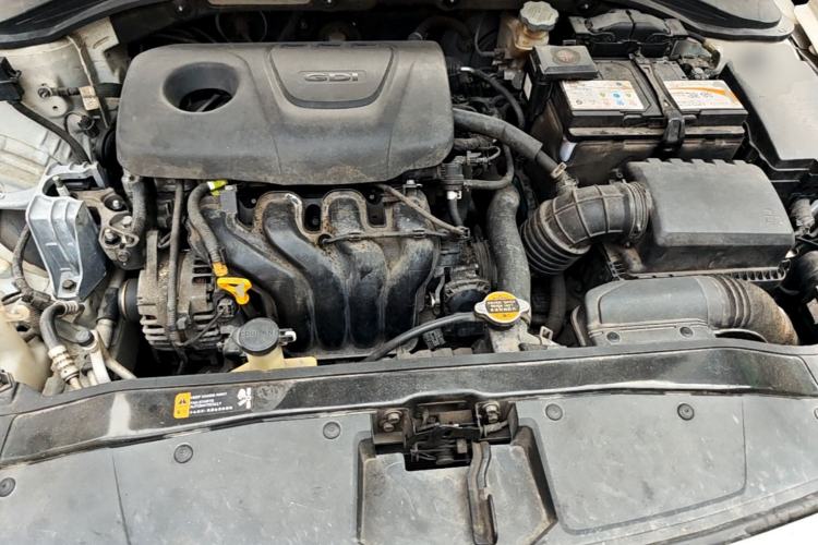 Used Hyundai Elantra (6th Generation / Lingdong) 2016 1.6L Automatic ZhiXuan – Elite Version Engine Bay