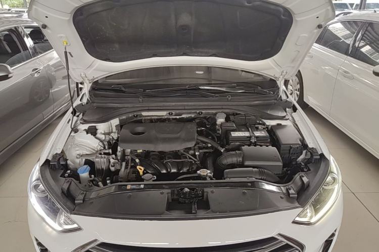 Used Hyundai Elantra (6th Generation / Lingdong) 2016 1.6L Automatic ZhiXuan – Elite Version Engine Bay