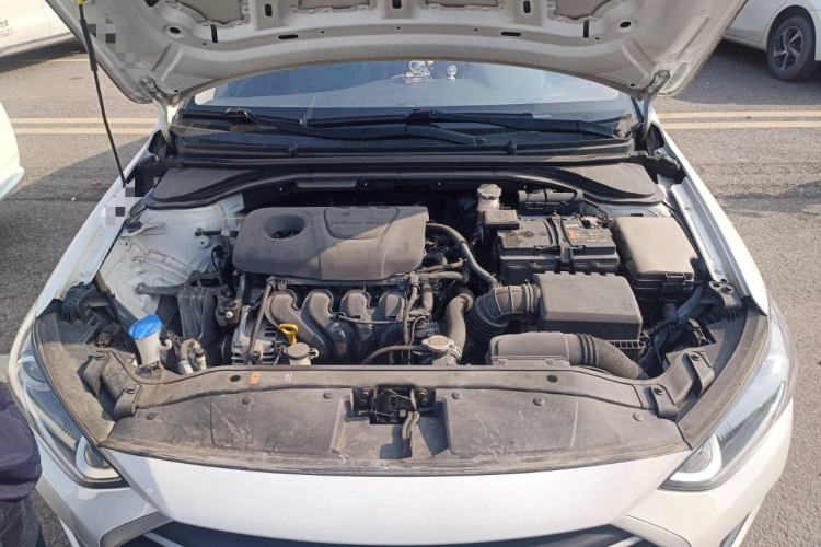 Used Hyundai Elantra (6th Generation / Lingdong) 2016 1.6L Manual ZhiXuan·Youth Edition Engine Bay