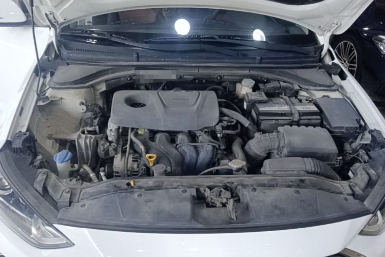 Used Hyundai Elantra (6th Generation / Lingdong) 2016 1.6L Automatic ZhiXuan – Elite Version Engine Bay