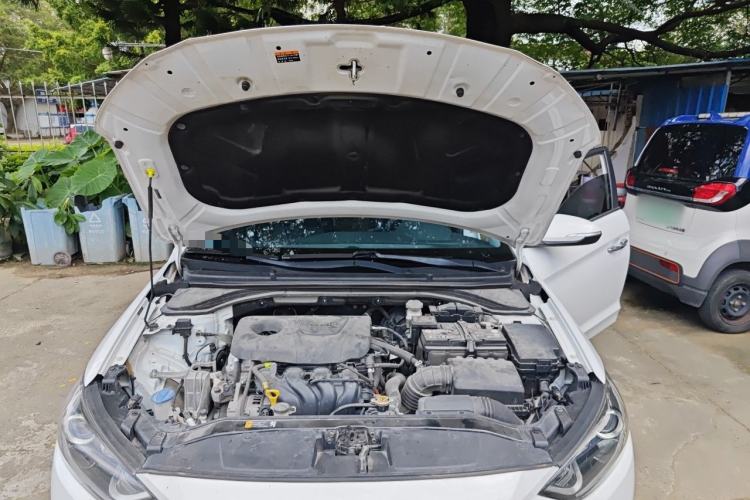 Used Hyundai Elantra (6th Generation / Lingdong) 2016 1.6L Automatic ZhiXuan – Elite Version Engine Bay