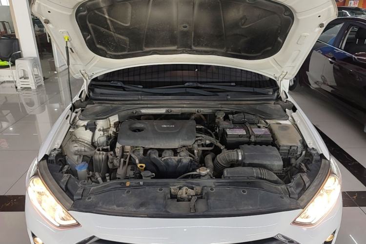 Used Hyundai Elantra (6th Generation / Lingdong) 2016 1.6L Automatic ZhiXuan – Elite Version Engine Bay