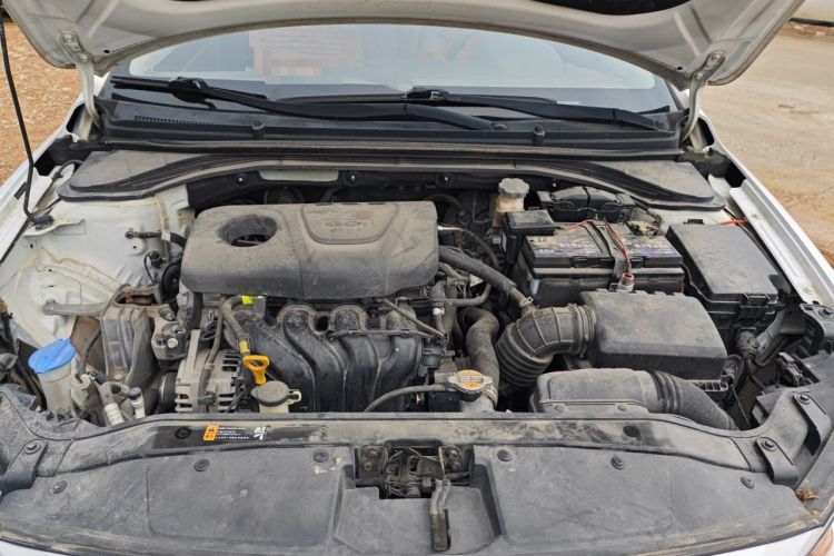 Used Hyundai Elantra (6th Generation / Lingdong) 2016 1.6L Automatic ZhiXuan – Elite Version Engine Bay