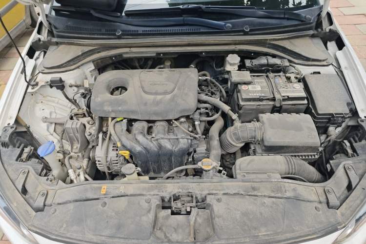 Used Hyundai Elantra (6th Generation / Lingdong) 2016 1.6L Automatic ZhiXuan – Elite Version Engine Bay