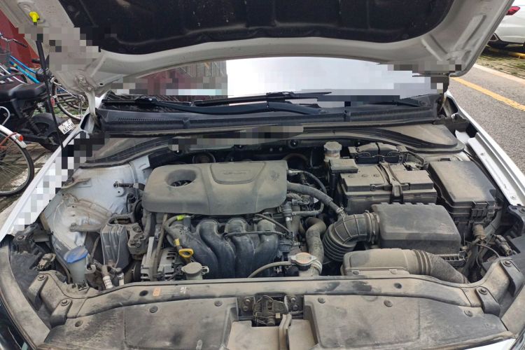 Used Hyundai Elantra (6th Generation / Lingdong) 2016 1.6L Automatic ZhiXuan – Elite Version Engine Bay