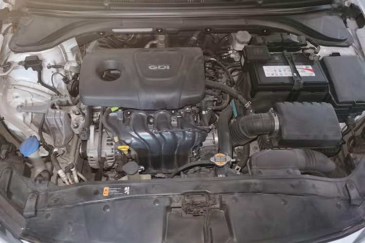 Used Hyundai Elantra (6th Generation / Lingdong) 2016 1.6L Automatic ZhiXuan – Elite Version Engine Bay
