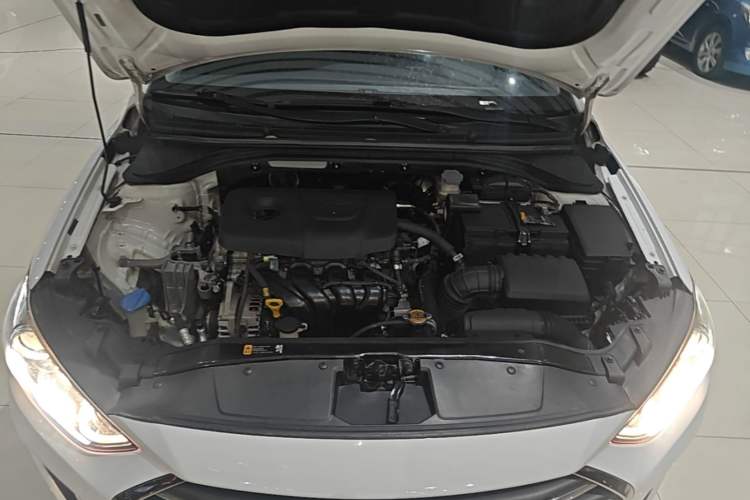 Used Hyundai Elantra (6th Generation / Lingdong) 2016 1.6L Automatic ZhiXuan – Elite Version Engine Bay
