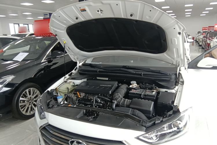 Used Hyundai Elantra (6th Generation / Lingdong) 2016 1.4T Dual-Clutch Xuan Dong · Dynamic Version Engine Bay