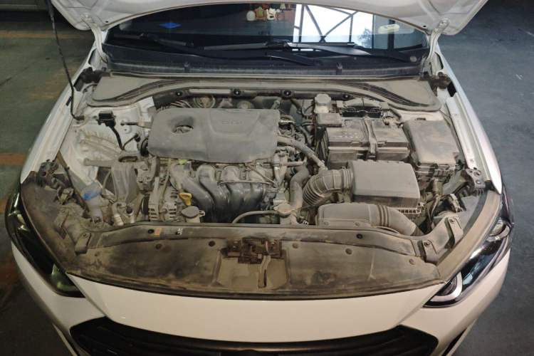 Used Hyundai Elantra (6th Generation / Lingdong) 2016 1.6L Automatic ZhiXuan – Elite Version Engine Bay