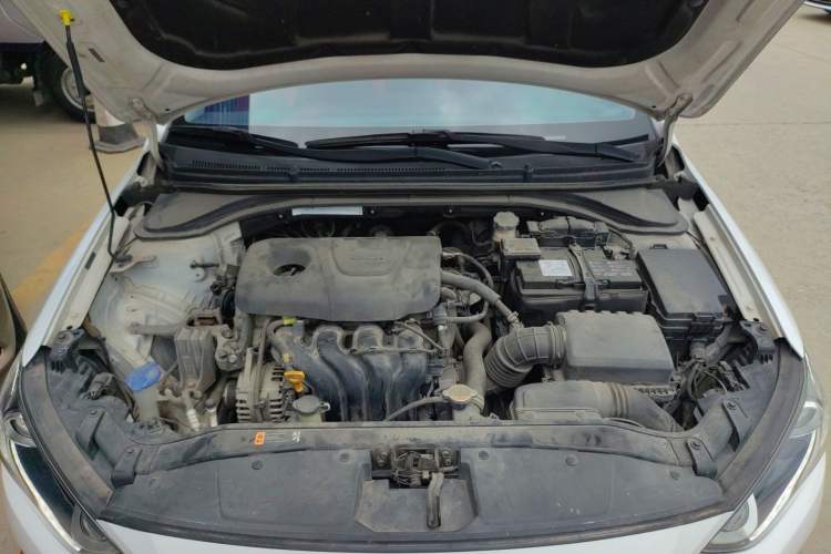 Used Hyundai Elantra (6th Generation / Lingdong) 2016 1.6L Automatic ZhiXuan – Elite Version Engine Bay