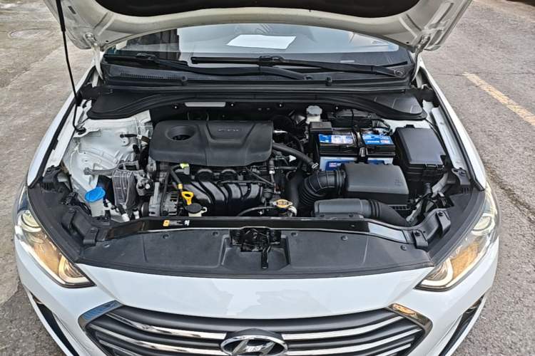 Used Hyundai Elantra (6th Generation / Lingdong) 2016 1.6L Automatic ZhiXuan – Elite Version Engine Bay