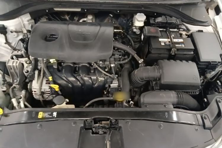 Used Hyundai Elantra (6th Generation / Lingdong) 2016 1.6L Automatic ZhiXuan – Elite Version Engine Bay