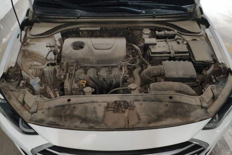Used Hyundai Elantra (6th Generation / Lingdong) 2016 1.6L Manual ZhiXuan · Dynamic Model Engine Bay