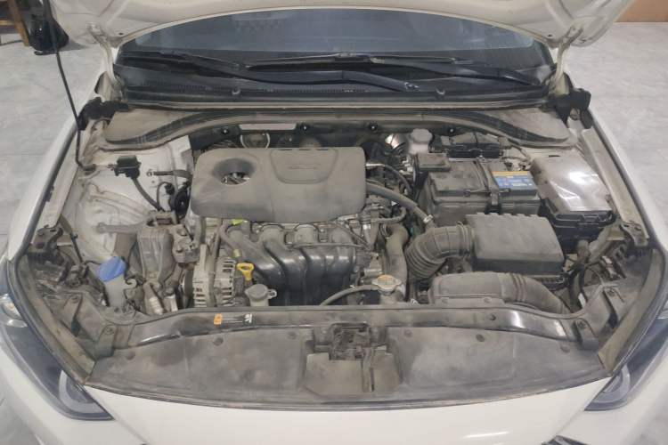 Used Hyundai Elantra (6th Generation / Lingdong) 2016 1.6L Automatic ZhiXuan – Elite Version Engine Bay