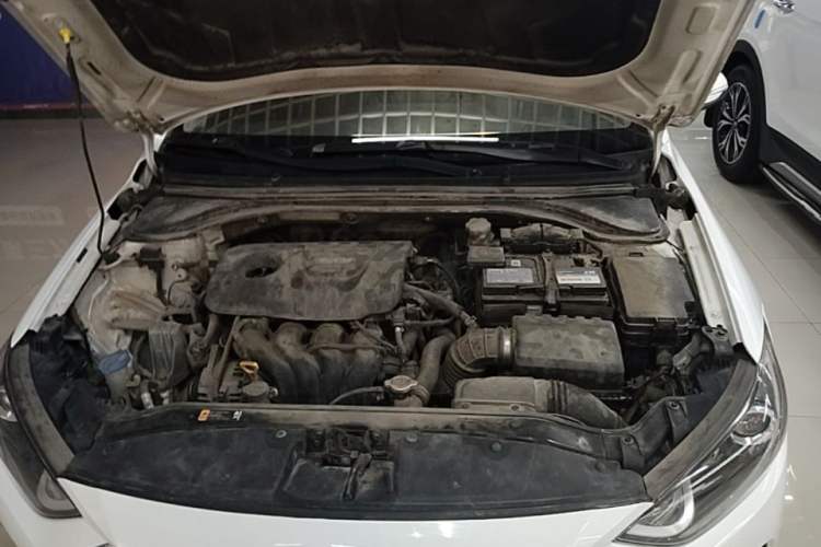 Used Hyundai Elantra (6th Generation / Lingdong) 2016 1.6L Automatic ZhiXuan – Elite Version Engine Bay