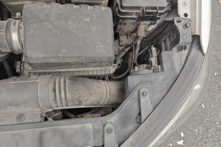 Used Hyundai Elantra (6th Generation / Lingdong) 2016 1.6L Automatic ZhiXuan – Elite Version Engine Bay Left