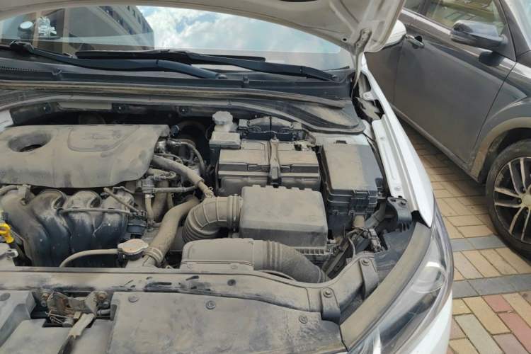 Used Hyundai Elantra (6th Generation / Lingdong) 2016 1.6L Automatic ZhiXuan – Elite Version Engine Bay Left