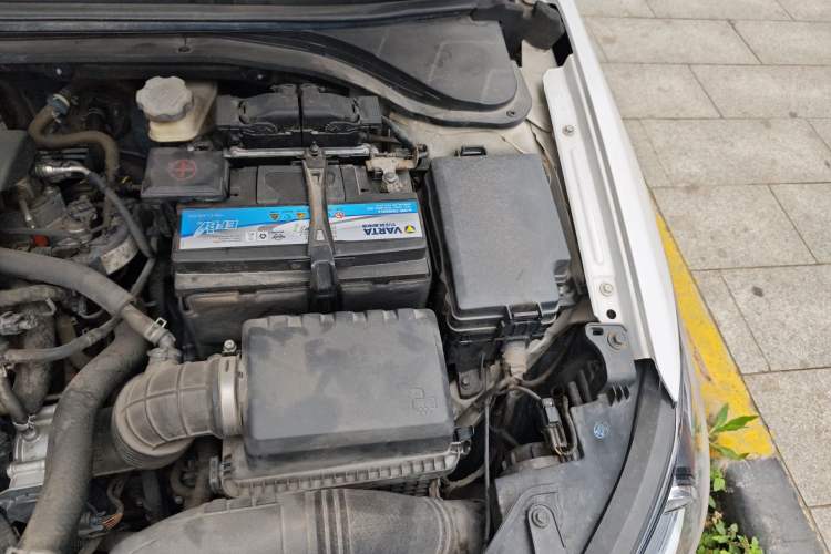 Used Hyundai Elantra (6th Generation / Lingdong) 2016 1.6L Automatic ZhiXuan – Elite Version Engine Bay Left