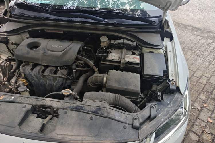 Used Hyundai Elantra (6th Generation / Lingdong) 2016 1.6L Automatic ZhiXuan – Elite Version Engine Bay Left