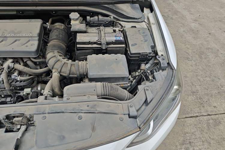 Used Hyundai Elantra (6th Generation / Lingdong) 2016 1.4T Dual-Clutch Xuan Dong · Dynamic Version Engine Bay Left
