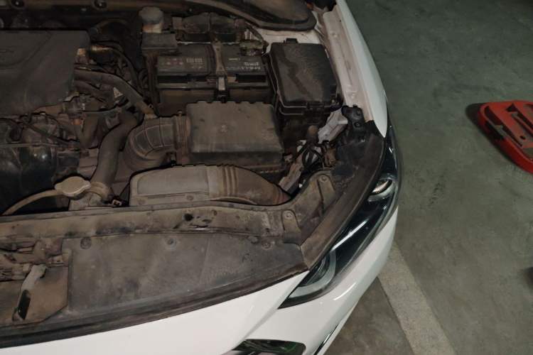 Used Hyundai Elantra (6th Generation / Lingdong) 2016 1.6L Automatic ZhiXuan – Elite Version Engine Bay Left