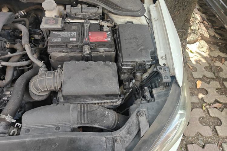 Used Hyundai Elantra (6th Generation / Lingdong) 2016 1.6L Manual ZhiXuan · Dynamic Model Engine Bay Left