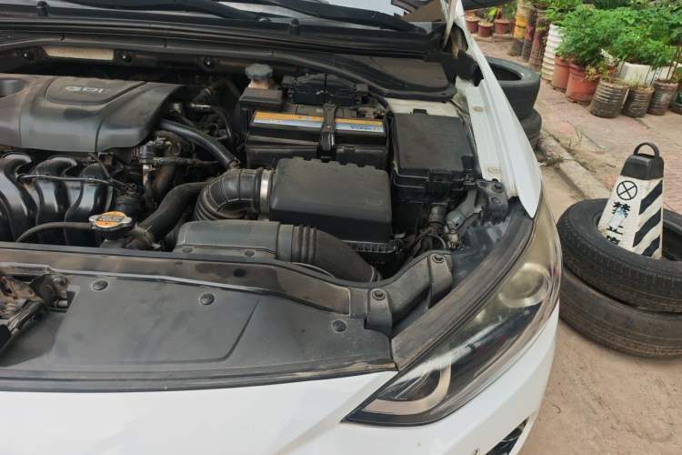 Used Hyundai Elantra (6th Generation / Lingdong) 2016 1.6L Automatic ZhiXuan · Luxury Version Engine Bay Left