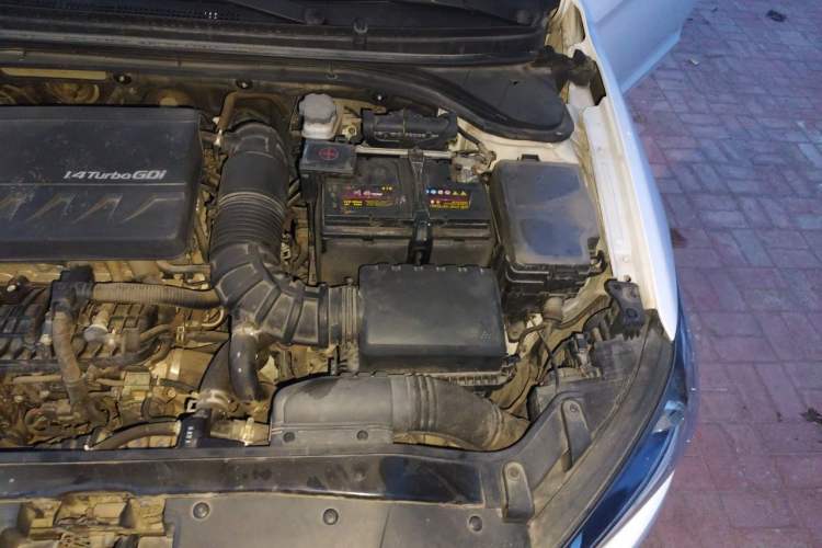 Used Hyundai Elantra (6th Generation / Lingdong) 2016 1.4T Dual-Clutch Xuan Dong · Dynamic Version Engine Bay Left
