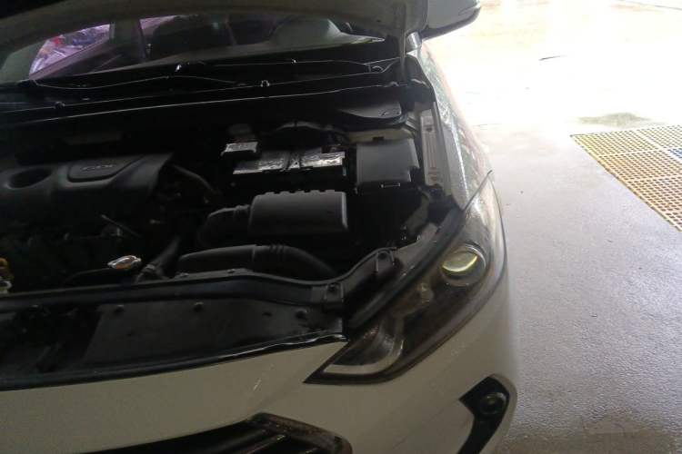 Used Hyundai Elantra (6th Generation / Lingdong) 2016 1.6L Automatic ZhiXuan – Elite Version Engine Bay Left