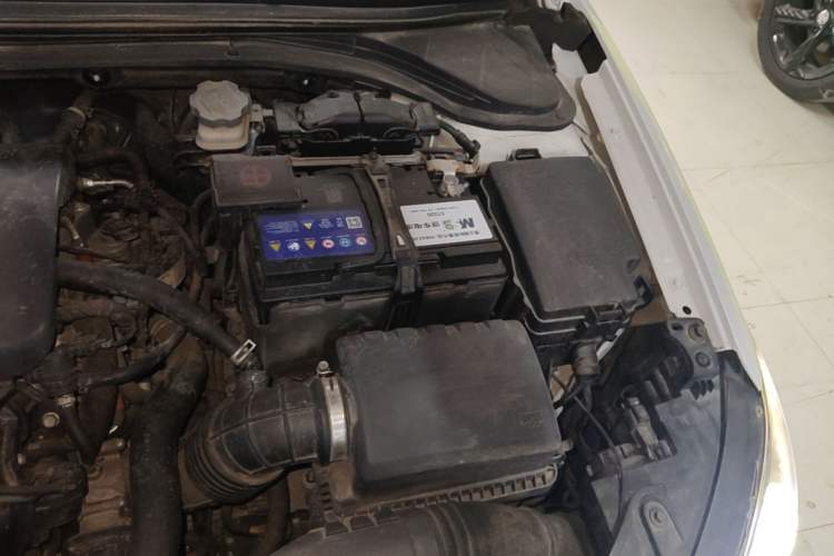 Used Hyundai Elantra (6th Generation / Lingdong) 2016 1.6L Automatic ZhiXuan – Elite Version Engine Bay Left