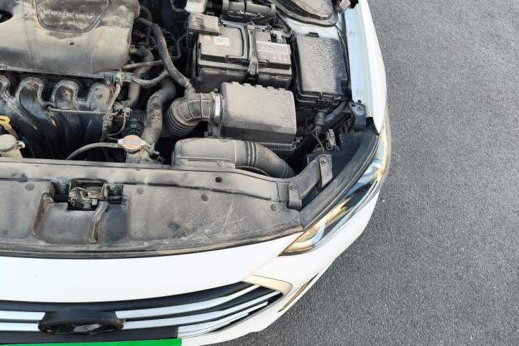 Used Hyundai Elantra (6th Generation / Lingdong) 2016 1.6L Manual ZhiXuan · Dynamic Model Engine Bay Left