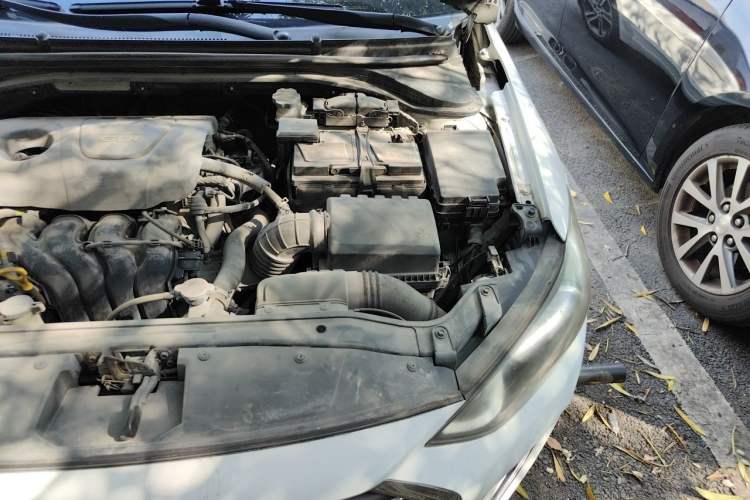 Used Hyundai Elantra (6th Generation / Lingdong) 2016 1.6L Automatic ZhiXuan – Elite Version Engine Bay Left