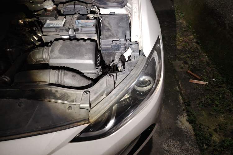 Used Hyundai Elantra (6th Generation / Lingdong) 2016 1.6L Automatic ZhiXuan – Elite Version Engine Bay Left