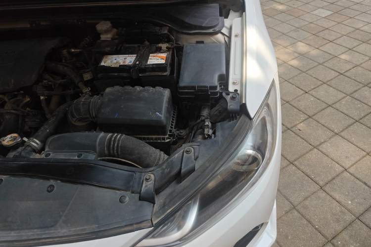 Used Hyundai Elantra (6th Generation / Lingdong) 2016 1.6L Automatic ZhiXuan – Elite Version Engine Bay Left