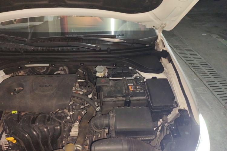 Used Hyundai Elantra (6th Generation / Lingdong) 2016 1.6L Automatic ZhiXuan – Elite Version Engine Bay Left