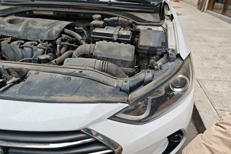 Used Hyundai Elantra (6th Generation / Lingdong) 2016 1.6L Automatic ZhiXuan – Elite Version Engine Bay Left