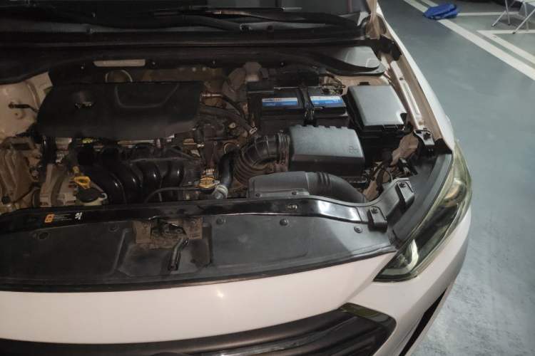 Used Hyundai Elantra (6th Generation / Lingdong) 2016 1.6L Automatic ZhiXuan – Elite Version Engine Bay Left