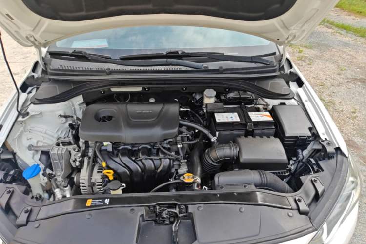 Used Hyundai Elantra (6th Generation / Lingdong) 2016 1.6L Automatic ZhiXuan – Elite Version Engine Bay