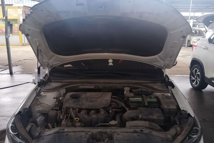 Used Hyundai Elantra (6th Generation / Lingdong) 2016 1.6L Automatic ZhiXuan – Elite Version Engine Bay
