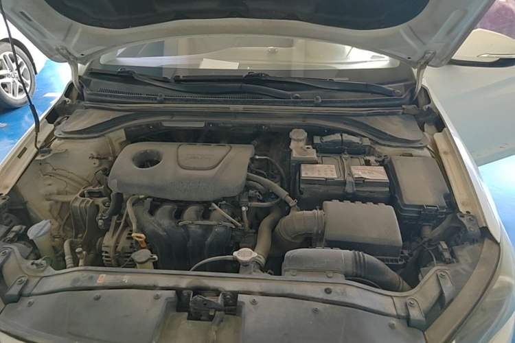 Used Hyundai Elantra (6th Generation / Lingdong) 2016 1.6L Automatic ZhiXuan – Elite Version Engine Bay