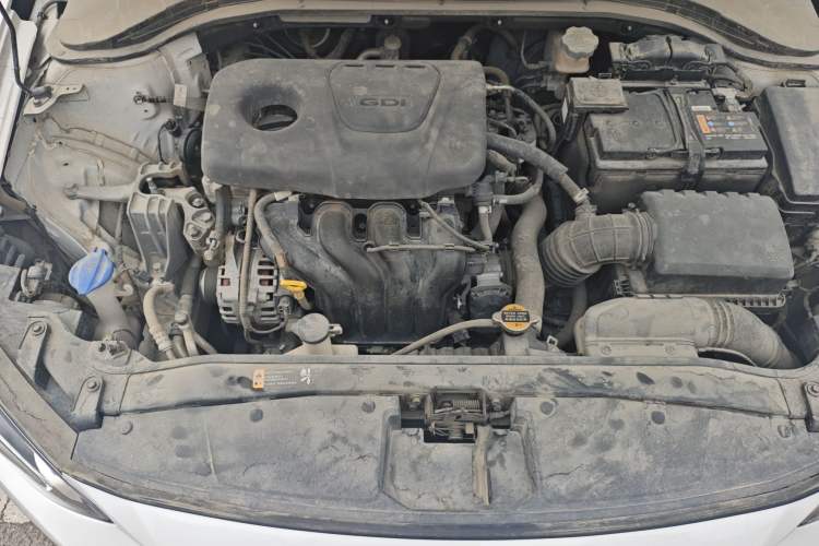 Used Hyundai Elantra (6th Generation / Lingdong) 2016 1.6L Automatic ZhiXuan – Elite Version Engine Bay