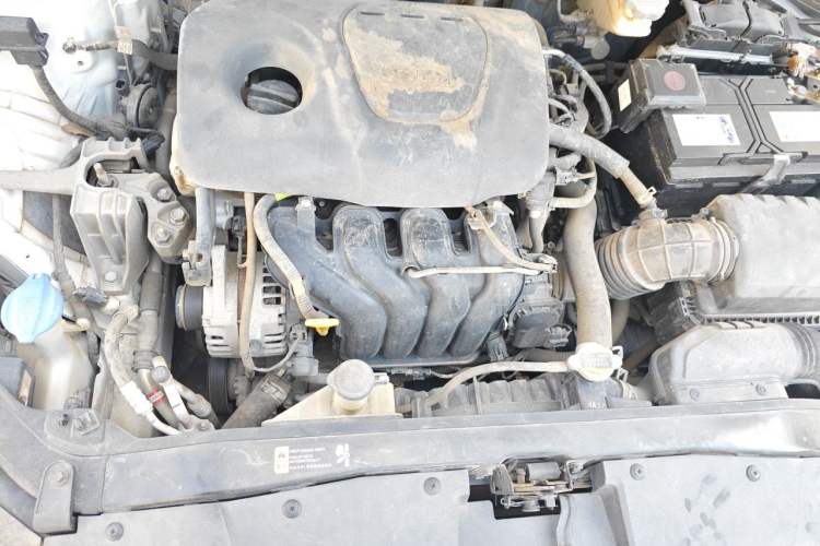Used Hyundai Elantra (6th Generation / Lingdong) 2016 1.6L Automatic ZhiXuan – Elite Version Engine Bay