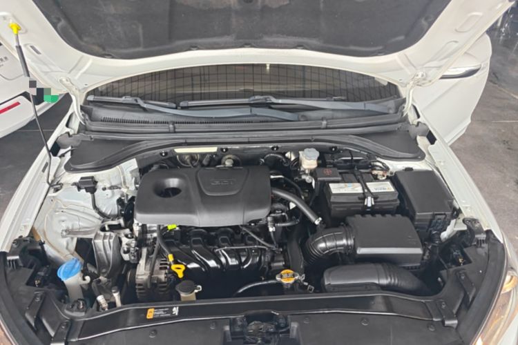 Used Hyundai Elantra (6th Generation / Lingdong) 2016 1.6L Automatic ZhiXuan – Elite Version Engine Bay