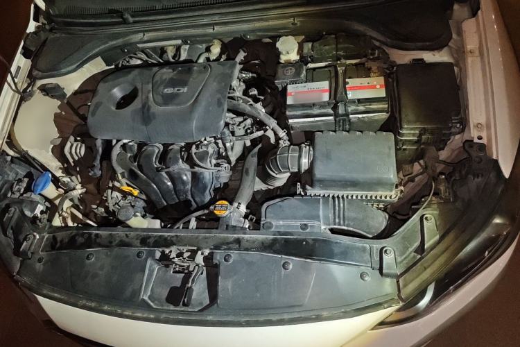 Used Hyundai Elantra (6th Generation / Lingdong) 2016 1.6L Automatic ZhiXuan – Elite Version Engine Bay