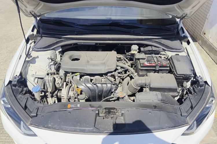 Used Hyundai Elantra (6th Generation / Lingdong) 2016 1.6L Automatic ZhiXuan – Elite Version Engine Bay