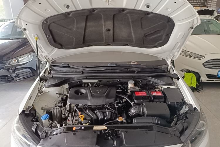 Used Hyundai Elantra (6th Generation / Lingdong) 2016 1.6L Automatic ZhiXuan – Elite Version Engine Bay