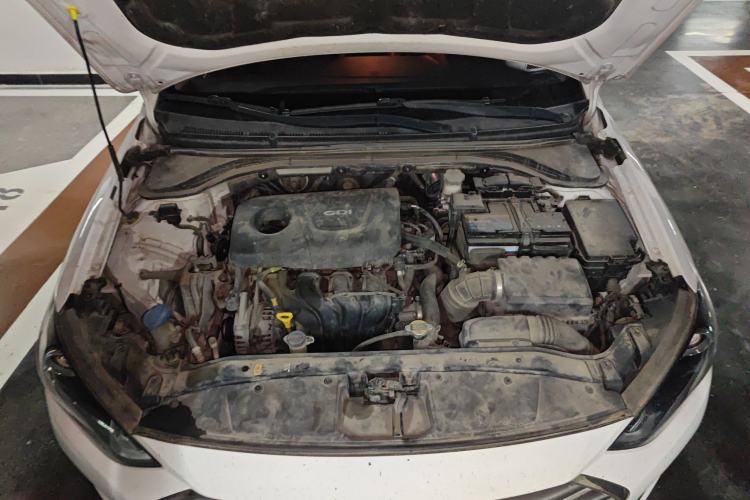 Used Hyundai Elantra (6th Generation / Lingdong) 2016 1.6L Automatic ZhiXuan – Elite Version Engine Bay