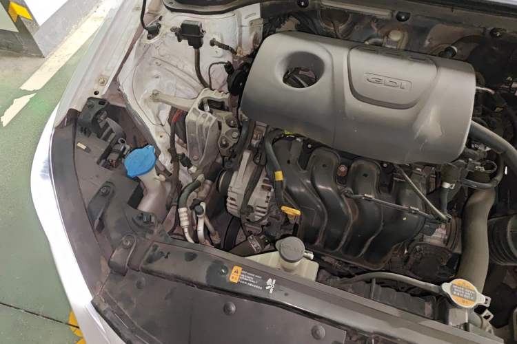 Used Hyundai Elantra (6th Generation / Lingdong) 2016 1.6L Automatic ZhiXuan – Elite Version Engine Bay Right