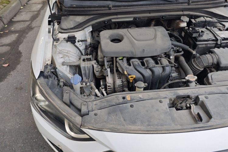 Used Hyundai Elantra (6th Generation / Lingdong) 2016 1.6L Automatic ZhiXuan · Luxury Version Engine Bay Right