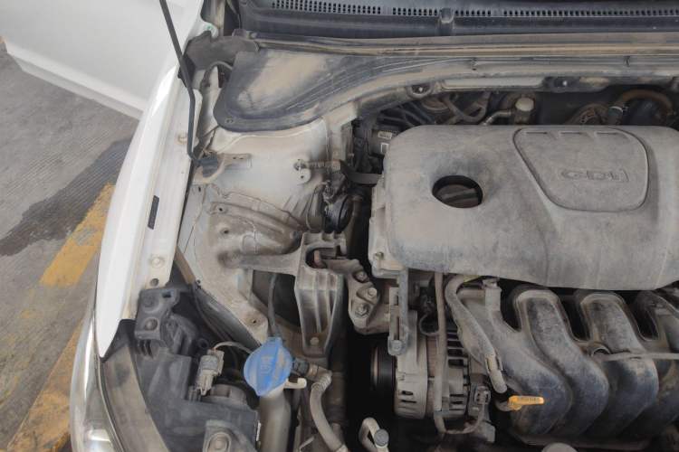 Used Hyundai Elantra (6th Generation / Lingdong) 2016 1.6L Automatic ZhiXuan – Elite Version Engine Bay Right